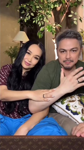 @teamtitidj on Instagram: "Jawaban Titi DJ & Thomas Djorghi tentang pernikahan!? 😍 #TITIDJ #TITIDJLOVERS #TITIDJ2025 #thomasdjorghi"