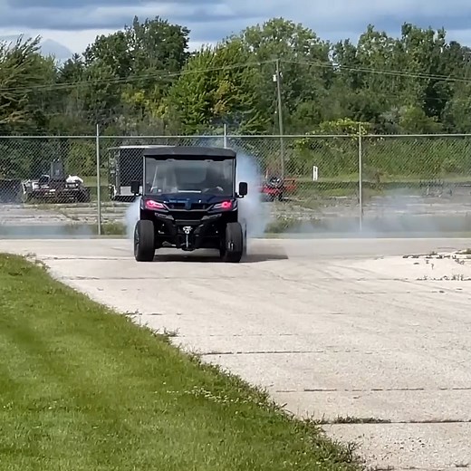9.9M views · 76K reactions | Meet the World's FIRST Utility SxS with an 800HP Supercharged Hellcat Engine!! It's INSANE!!! | Cleetus McFarland | Facebook