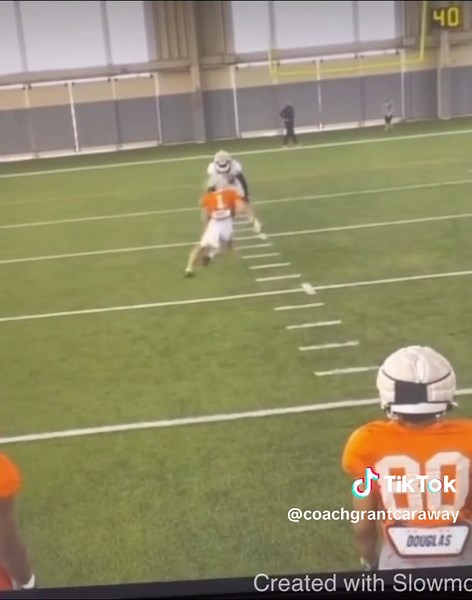 How To Run A POST CORNER ROUTE #football #foryou #fyp