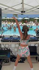 1.5M views · 6.4K reactions | Hello my Friends 﫶❤️‍ today I have for you my next short mix from Mexico #djgirl #djmix #djing #poolparty #mexico | DJ GABI | Facebook