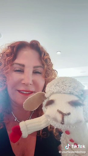 Remembering Lambchop: The Iconic 90s Puppet Show Memories