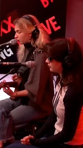 ✭Dany & Ale Performing "Burnout" (Acoustic Version) alongside Waxx during their brief performance on 'RTL2, 🎶⚡ 🎥 Full Performance Here: youtu.be/nXU_kWtYiR4 #TheWarning #TheWarningBand #KeepMeFed | The Warning - Australia