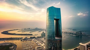 À l'intérieur du plus haut hôtel du monde, qui vient d'ouvrir à Dubaï