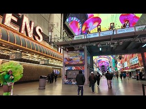 Fremont Street Experience walk in 4k - 11/20 around 11pm - People watching, Showgirls & Entertainers