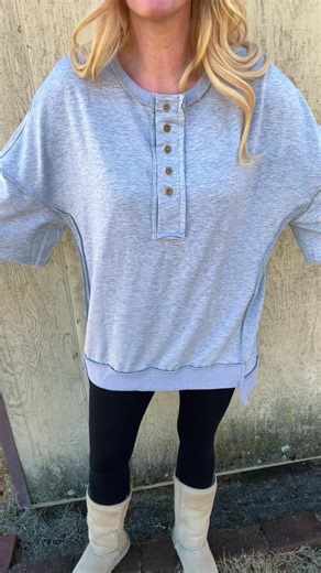 Guide to Choosing Oversized Tops: Size Down Tips