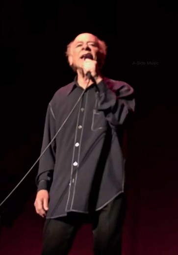 The Sound of Silence Live Performance by Art Garfunkel