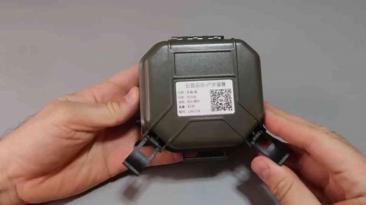 5 EDC Gadgets That Will Fit Your Pocket