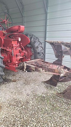Fast-Hitch Rollover Plow Almost Ready for the Field #farmallfanatic #redpower #farmall #antiquetractors #farmlife | Farmall Fanatic