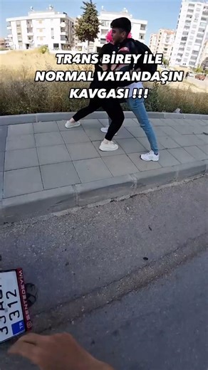 WHAT DID THEY DISAGREE ABOUT, I WONDER? 🤣 #vlog #motovlog #motorcyclist #motorcycleenthusiasts #i...