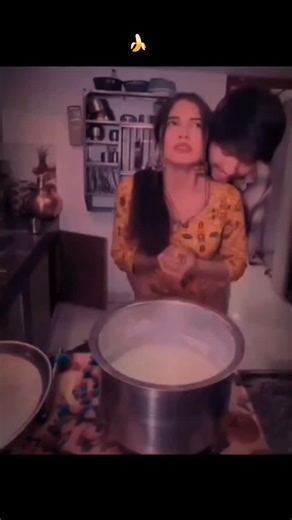 🔞 on Instagram: "𝐋𝐈𝐍𝐊 𝐈𝐍 𝐁𝐈𝐎! 🔗🔗🔗 Human metapneumovirus (HMPV) is a negative-sense single-stranded RNA virus of the family Pneumoviridae and is closely related to the Avian metapneumovirus subgroup C. It was isolated for the first time in 2001 in the Netherlands by using the RAP-PCR technique for identification of unknown viruses growing in cultured cells. 🔹Symptoms: ▪️Cough ▪️Fever ▪️Runny or stuffy nose ▪️Sore throat ▪️Wheezing. ▪️Shortness of breath (dyspnea) ▪️Rash 🔹transmissi