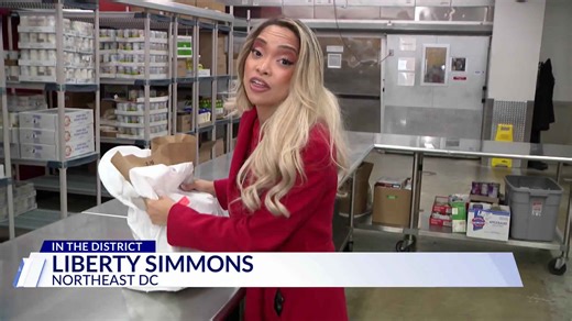 Volunteers pack thousands of Thanksgiving dinners for those battling illness