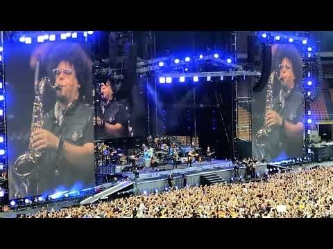 Bruce Springsteen and the E Street Band - Bobby Jean (sax solo)