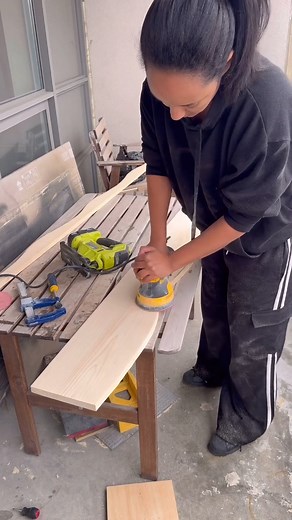 liked the way this tabletop turned out Follow me for more cool things for the home🏠 #diy #woodaccents #diywavyshelf | The Chic Kitchen