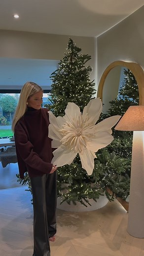 DIY Christmas Flowers! Tutorial to follow… Not my finished tree…I’ve gone really extra this year ha ha but these are definitely included. I was tempted to just keep it like this as they make such a statement as they are but I have my beautiful bows I made last year on my staircase and so will be incorporating some bows too! Super pretty and neutral for my hallway! And how lovely do these look as wall art too! You could keep these up all year round! If you’ve not done your decorations yet this on