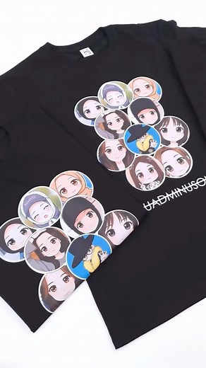 KaosCeria - kaos event - kaos sekolah - ultah - couple on Instagram: "Satu circle, banyak cerita 🤍 Kaos squad bikin kumpul bareng makin kompak dan gampang dikenali. Bisa custom foto, nama squad, dan warna sesuai request ✨ Dari imajinasi → jadi kaos kreatif 💫 🎨 Free Jasa Desain Tanpa Minimal Order 💯 Bahan 100% Katun – adem & nyaman 🖌️ Sablon awet, aman dicuci berkali-kali ‼️ Order lebih hemat & cepat langsung via WhatsApp: 📲 +62 812-6686-6867 #KaosUsaha #KaosCeria #KaosCustom #liburan #kaos