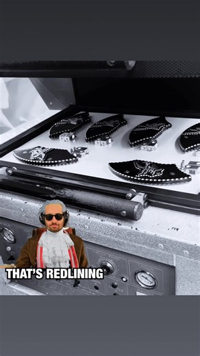 13 reactions · 6 comments | Por fin llegó esta bellezas diseñadas por Redline design los duros en piezas 3d . Solo 6 x pares y uno es para mi Moto . Están en nuestra pajina para compra . Solo une el link : https://www.redlinecyclez.com/~site/Scripts_ForSale/ForSale.dll?CMD=CMDPayPalBuyButton&PRODUCT_ID=4547721&SHIPPING=true&NOTE=true&HSID=1752145054&USERID=2258174 | Orlando Villarrubia | Facebook