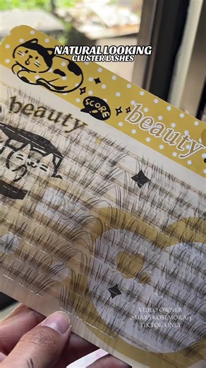 Natural Looking Cat Eye Lashes Tutorial