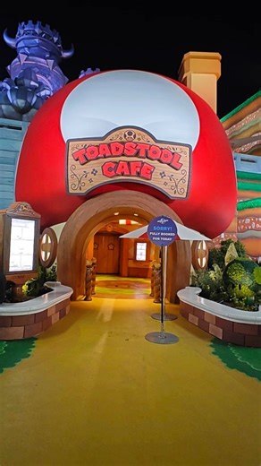 Toadstool Cafe food review: - Toadstool Cheesy Garlic Knots (VG) -...