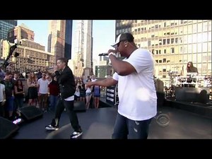 Eminem - Not Afraid (Live) (HD)