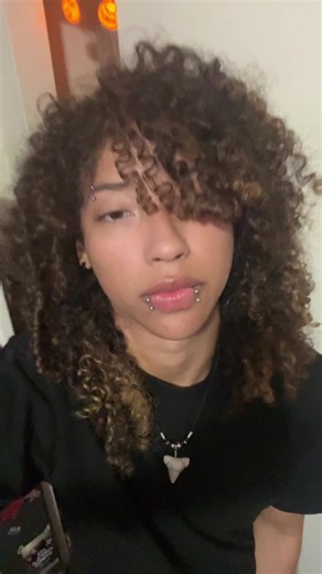 Hi 😛😛😛#fyp #trending #wlw #08 #emo ⛓️🐺🥀 | emo