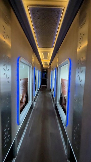 Sleeper Class 🤩 Equipped With Pillows, Blankets And LED TV 👍🏻 #bus #juragan99 #busmania #reels | Andri Purwanto