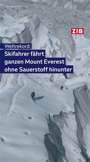 Zeit im Bild - ZIB on Instagram: "Das Jahr in Videos: 2025 war ein ereignisreiches und bewegtes Jahr. In dieser Reihe zeigen wir euch die stärksten Videos des Jahres. Rekord am Dach der Welt: Der Pole Andrzej Bargiel ist als erster Mensch den gesamten Mount Everest auf Ski und ohne Sauerstoffflasche hinuntergefahren. „Es ist einer der wichtigsten Meilensteine in meiner sportlichen Karriere“, freut er sich. Der Slowene Davo Karničar hatte es bereits im Jahr 2000 geschafft, den höchsten Berg der W
