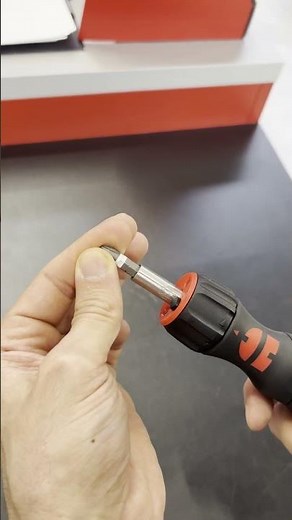 8-in-1 screwdriver, lots of functions in such a small space!