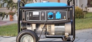 How to Use a Backup Power Generator | DoItYourself.com