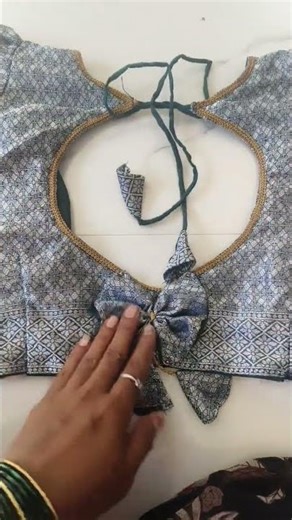 beutiful back nake and puff sleeves..#telior #fashion #blousedesign