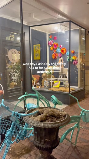 Downtown Greenwood is ready for all the visitors this weekend in town for Bikes, Blues & Bayous! 🚴‍♀️🛍️✨ #travelgreenwood #visitgreenwood #travel #mississippi #mississippidelta #foryou #foryoupage #traveltiktok #smalltown #greenwoodms #travelbucketlist #shopping