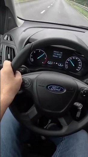 Ford Transit Connect III Van 1.5 100HP Acceleration test