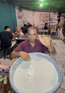 Batagor Pak Wandi Tulungagung - Siomay dan Batagor Paling Laris