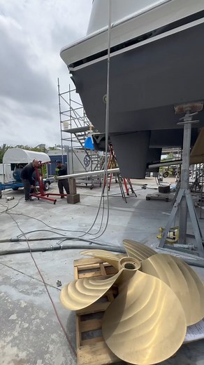 Check out our field service engineers, Junel and Giam in action as they reassemble a yacht’s shaft and propeller following a running gear service! 🚤 ⚙ #amesolutions1992 #yachtpropeller #mechanicalengineering #yachtmaintenance #yachtrepair #yachtrefit #safeharbormarinas | Advanced Mechanical Enterprises