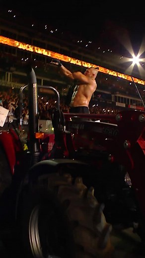 Brock el constructor llegó con toda la maquinaria a #SummerSlam 2022 para enfrentar a Roman Reigns 💪🤠🔥