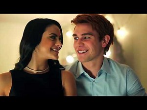 All Varchie (Archie and Veronica) Kisses - Season 1x01-1x13