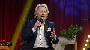 Geir Ólafs söng lagið Bíddu Pabbi og tileinkaði dóttur sinni - Vísir