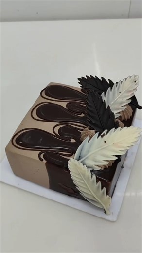 Most satisfying mini chocolate square cake decorating #reels #viral #squareshapecake #cakedecorating