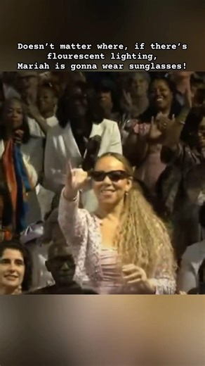 Mariah Carey attends church on Easter Sunday and is there to worship, not to sing #mariahcarey