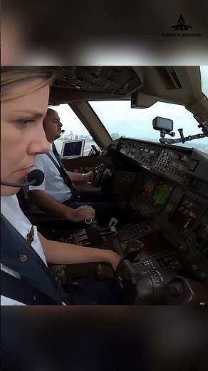B777 landing from the cockpit #shorts #aviation