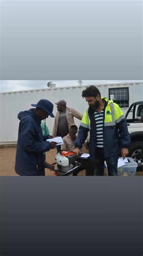 On International Day of Education, we recognise the powerful role learning plays in creating safe, sustainable and green community spaces. WRI Ross Center for Sustainable Cities Alexandra Water Warriors NPC International Institute for Sustainable Development (IISD) City of Joburg Water For The Future Kula Marolen Foundation SUNCASA | Resilient Cities. Natural Solutions | Johannesburg Inner City Partnership