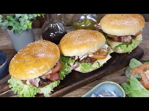 The best homemade burger. A recipe for making the perfect hamburger at home.