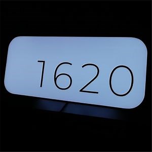 [Hot Item] Weatherproof Outdoor LED Acrylic Light Box for Shop Fronts