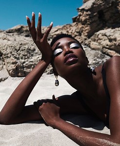 7 Cool Bands to Listen to when You Want to Relax ...