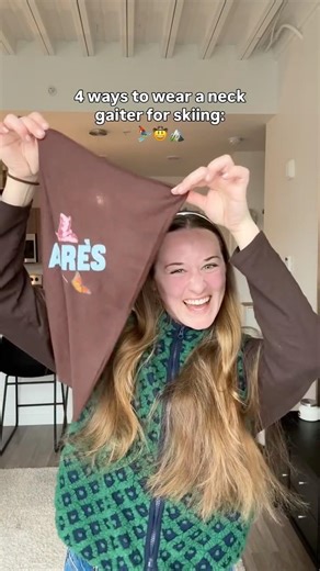 How to wear a neck gaiter for skiing