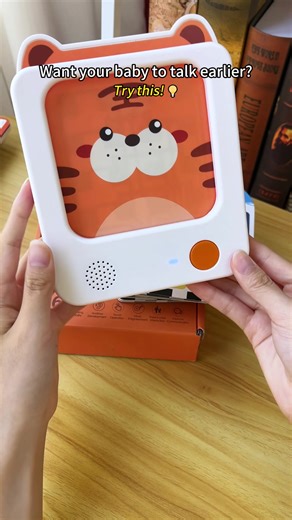 No screens, no apps — just insert a card and listen 👂 A truly smart **screen-free educational toy** for toddlers! #babytoys #educational #ChristmasGift #TikTokShopBlackFriday #tiktokshopcybermonday