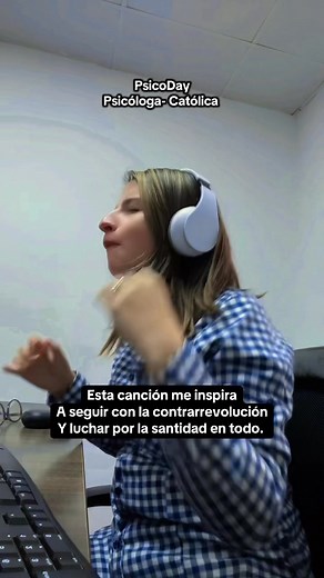 37K views · 1.4K reactions |  “Para ser santo hay que estar un poco...