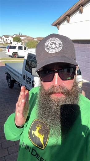 My sleeper mini truck 🏎️🚛💪🤣 #theblacksheeplawn #lawntok #honda #keitruck #jdm