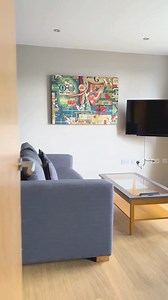 Embrace the urban lifestyle! 💙 📍 Marlin Limehouse. Planning your London stay? Explore our best rates: https://loom.ly/oBp7g3w #MarlinLondon | Marlin