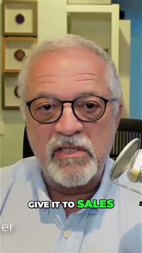 Defining Leads: Strategies for Marketing and Sales Alignment #shorts