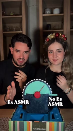 Alejandra Robledo ASMR on Instagram: "Es asmr o no es asmr? #asmr #wavelength #juego #novios"